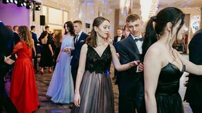 Blisko 100 uczniów na studniówce ZSP nr 3 w Zamościu