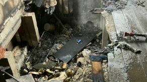 Spaleniu uległo jedno pomieszczenie wraz z wyposażeniem. 