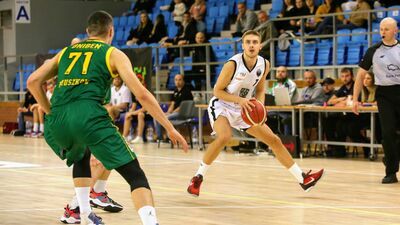 Bartłomiej Pelczar (z piłką) znalazł się w gronie najzdolniejszych zawodników młodego pokolenia

