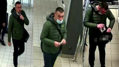 Ze sklepu zniknęły dwa smartwatche. Kamera nagrała tego mężczyznę