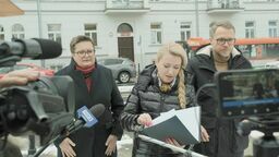 Posłowie KO przekonują, że kontrolowanie zajęć pozalekcyjnych przez kuratorów to polityczna zagrywka PiS