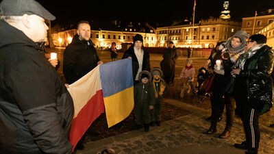 Zamościanie solidarni z Ukraińcami. "Nie ma wolnej Polski bez wolnej Ukrainy" [zdjęcia]