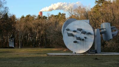 Jeden z parkingów ma powstać w pobliżu pomnika przy al. 1000-lecia Państwa Polskiego