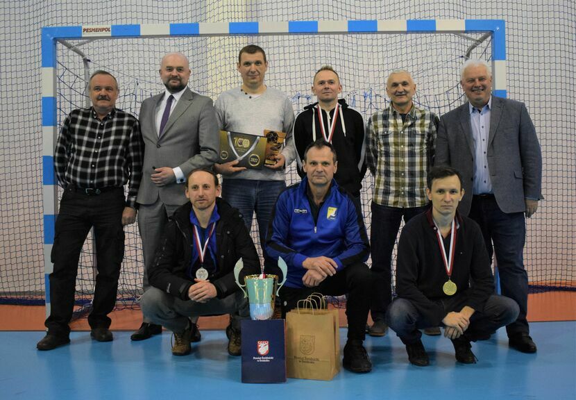 Solidarność PZL Świdnik wygrała III Mistrzostwa Lubelszczyzny Oldbojów 35 +<br />
<br />
