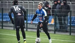 Jakub Kosecki to jeden z zimowych nabytków Motoru. Wszystko wskazuje jednak na to, że "Kosa" pierwszy mecz o punkty w tym roku rozpocznie wśród rezerwowych