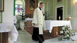 Ks. Sebastian M. najbliższe trzy miesiące spędzi w areszcie. Za gwałt grozi mu nawet 12 lat więzienia 