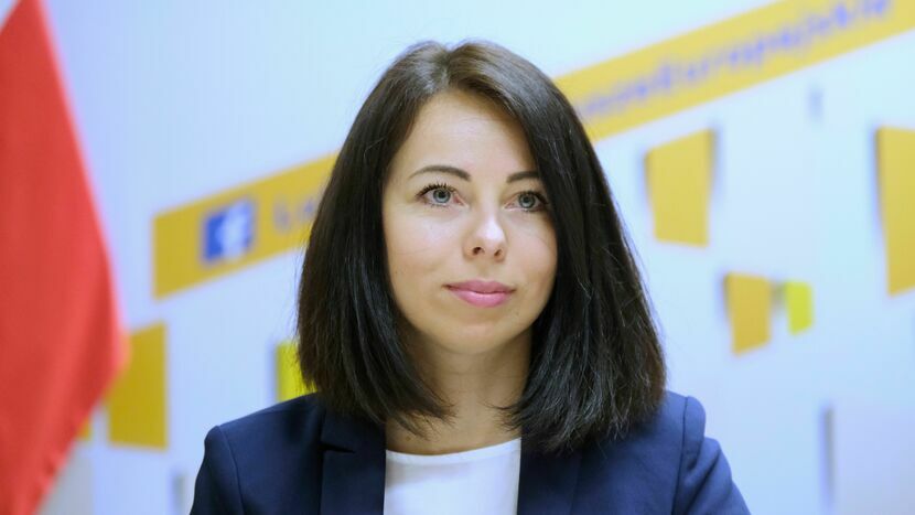 Magdalena Filipek-Sobczak zapowiada, że w najbliższych dniach podejmie decyzje, czy obejmie mandat w sejmiku po zmarłym Zdzisławie Podkańskim