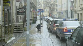 Znaki ustawione w tym miejscu zaskoczyły pieszego mieszkańca Lublina