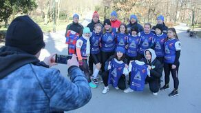 Biegali w Ogrodzie Saskim i zbierali dla Małego Księcia