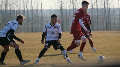 W meczu: Błękitni Obsza – Olimpiakos Tarnogród padł bezbramkowy remis
