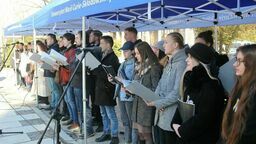 Hymn Ukrainy rozbrzmiał na placu przed UMCS