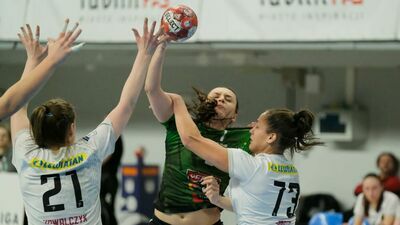 MKS FunFloor Perła – Korona Kielce 38:23. Dominacja od początku do końca