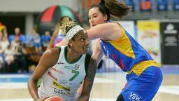 Dobry początek serii półfinałowej dla Pszczółki Polski Cukier. Arka Gdynia pokonana [zdjęcia]