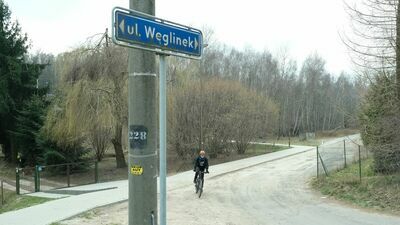 Droga dojazdowa do przystanku PKP Lublin Zachodni jest dzisiaj mocno sfatygowana