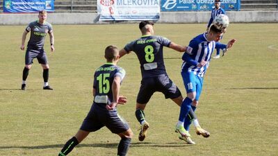 Tomasovia – Orlęta Spomlek 1:2. Dominacja w pierwszej połowie, nerwy w drugiej