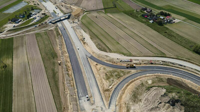 Budowa jednego z odcinków S19 Kraśnik - Lasy Janowskie (zdjęcie archiwalne)