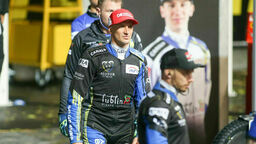 – Dzwońcie do prezesa, dzwońcie do Ekstraligi – powiedział nam Grigorij Łaguta i rozłączył się.