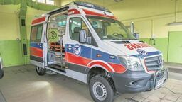 Miała być jedna, ale jak dobrze pójdzie uda się kupić dwie karetki dla Lwowa.