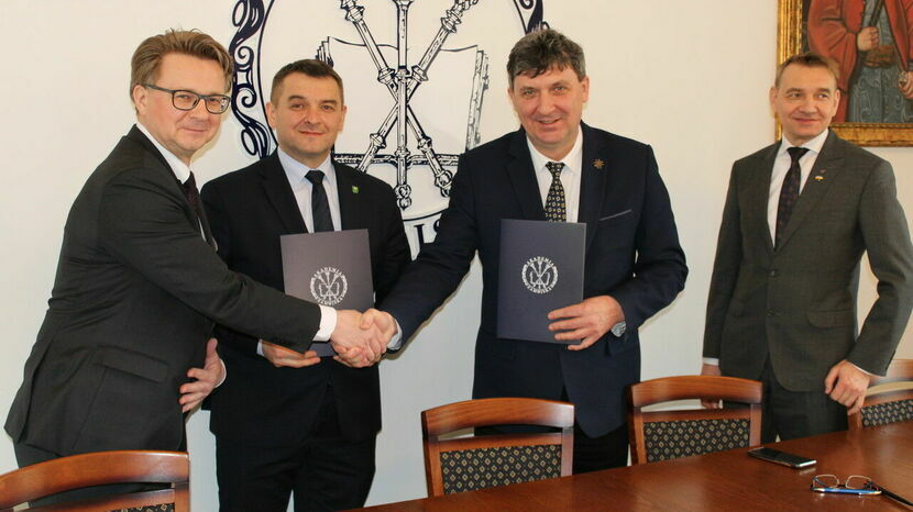 Uroczyste podpisanie porozumienia odbyło się przed kilkoma dniami w rektoracie Akademii Zamojskiej.