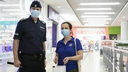 Policja wystawiła ponad milion mandatów za brak maseczki