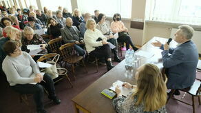 Członkowie ZNP liczą na to, że podwyżka będzie 20-procentowa z wyrównaniem od 1 stycznia