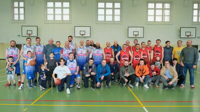 W niedzielę w hali sportowej Szkoły Podstawowej nr 28 odbyło się uroczyste podsumowanie rozgrywek Pod koszami Dziennika Wschodniego im. Andrzeja Wawrzyckiego