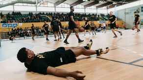 „Kosmiczny mecz” w Zamościu. U.S. Army kontra Wojsko Polskie