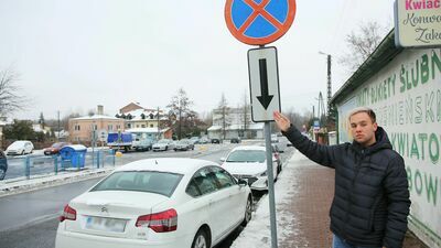 Nasz Czytelnik Wojciech Sieradzki z Kraśnika oprowadził nas po ul. Jagiellońskiej, chodzi o odcinek w centrum starej dzielnicy, w której jego zdaniem jest problem