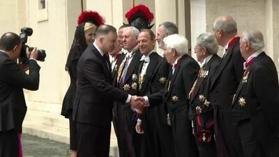 Prezydent Andrzej Duda z małżonką w Watykanie. Półgodzinna rozmowa z papieżem