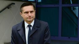 Szabłowski próbował swoich sił w polityce. W 2010 r. startował do puławskiej rady miasta (z listy PiS), ale zdobył zaledwie 17 głosów