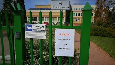 Brak przejścia do Wod-Kanu od strony ulicy Narutowicza