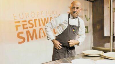 Sałatka i czekolada. Czyli nie każdy stół wielkanocny jest taki sam