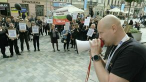 Pracownicy społeczni mówią dość i wychodzą na ulicę. „Prezydent nie chce rozmawiać”