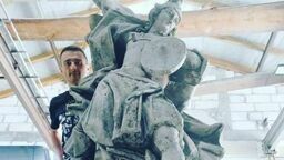 Zlecenie na renowację rzeźby przyjął w zeszłym roku Łukasz Bulewicz