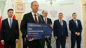 Cześć samorządowców wczoraj odebrało promesy na zgłaszane przez nie inwestycje