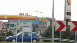 Maszty z flagami na rondzie. To propozycja Koalicji Obywatelskiej