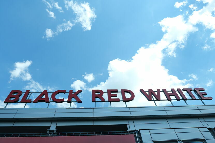 Salon Black Red White w Lublinie