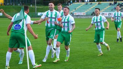 Chełmianka – Siarka Tarnobrzeg 1:0. Lider pokonany, awans ciągle możliwy