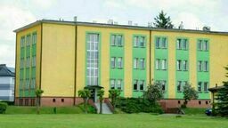 Międzyrzec Podlaski: Radny obawia się anten na szkolnym internacie