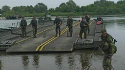 Wojskowe ćwiczenia w okolicach Dęblina