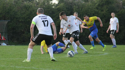 Kujawiak Stanin rozgromił na wyjeździe Ar-Tig Huta Dąbrowa 7:0

