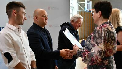 Najlepsi sportowcy odebrali nagrody starosty. Wśród nich Malwina Kopron