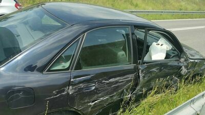 Ciężarna kobieta trafiła do szpitala. Tak się kończy wyprzedzanie na trzeciego