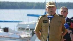 – Nasze motorówki będą do dyspozycji policji, a policyjne będą do dyspozycji naszej w kwestii patrolowania akwenów – mówi nadbryg. Grzegorz Alinowski, lubelski komendant wojewódzki Państwowej Straży Pożarnej