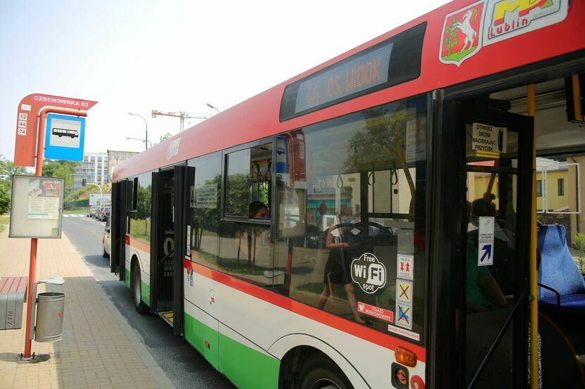 Od 1 lipca obywatele Ukrainy nie będą już zwolnieni z opłat za przejazdy lubelskimi autobusami i trolejbusami