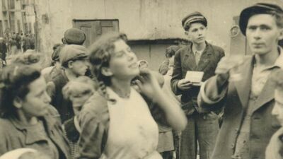 Jedno ze zdjęć z rodzinnej kolekcji niemieckiego dokumentalisty