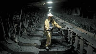 Ciemność i pył. Tak wygląda życie kilometr pod ziemią