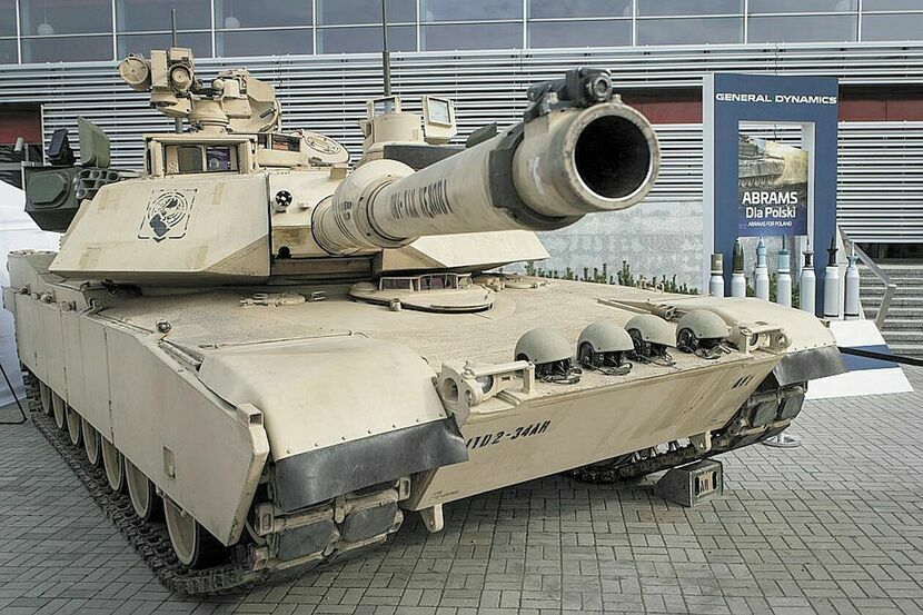 Czołg M1A2 Abrams prezentowany na ubiegłorocznym Międzynarodowym Salonie Przemysłu Obronnego w Kielcach