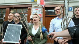 Drodzy posłowie i ministrowie z PiS-u, wypchajcie się tym chrustem! – mówił Michał Krawczyk, lubelski poseł Koalicji Obywatelskiej