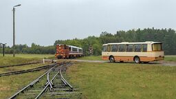 W czerwcu członkowie grupy Zrobotyzowani, którzy pasjonują się techniką, pojawili się przy wąskich torach. Uczestników dowiózł na miejsce zabytkowy autosan H9-20